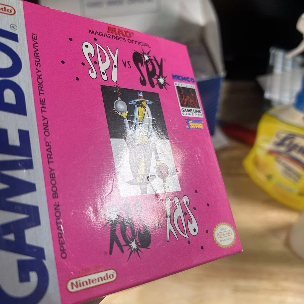 Spy Vs Spy (Nintendo Game Boy) Complete Poster Game Box Manual